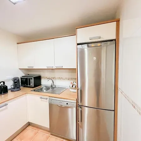 Bright With Terrace, Pool And Apartment Torremolinos