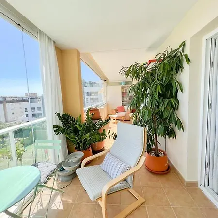 Bright With Terrace, Pool And Apartment Torremolinos
