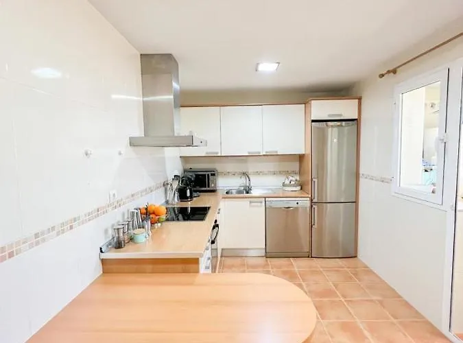 Apartmán Bright With Terrace, Pool And *