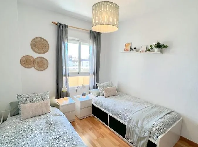 Bright With Terrace, Pool And Apartmán *